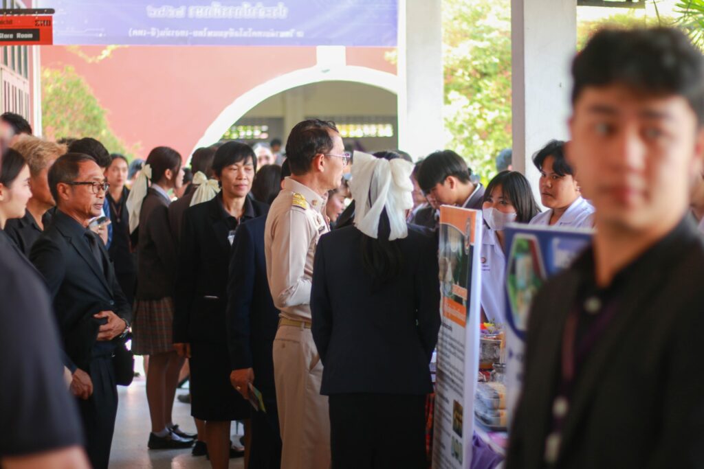 615903141_892248003689324_4873518435467654924_n