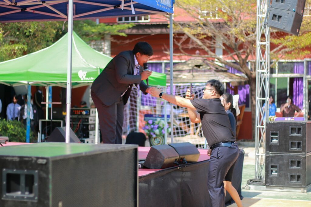 616804833_892256800355111_6004545571801624636_n